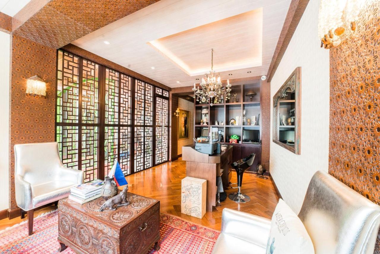 Gwandalan House Hotel Диполог Екстериор снимка