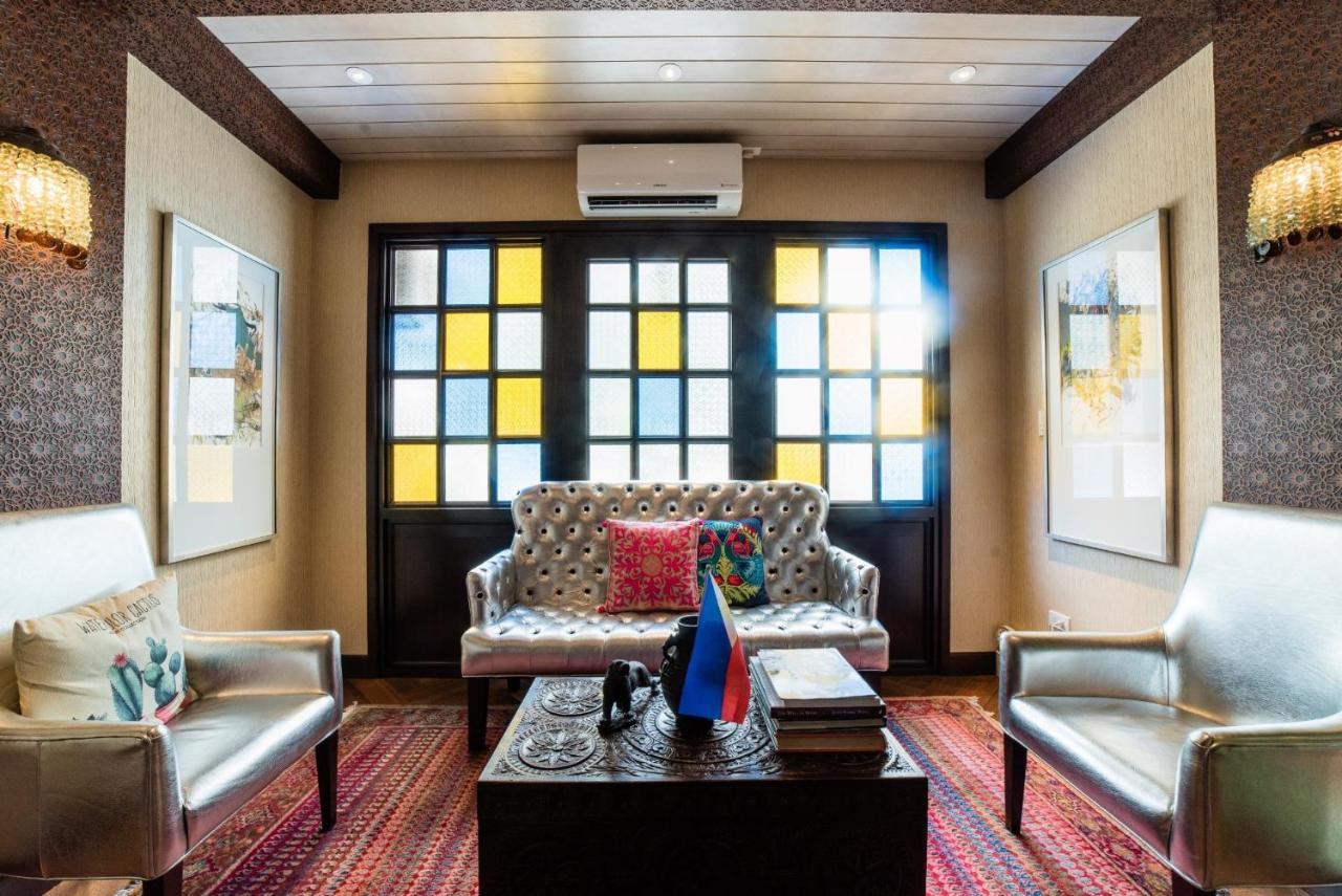 Gwandalan House Hotel Диполог Екстериор снимка