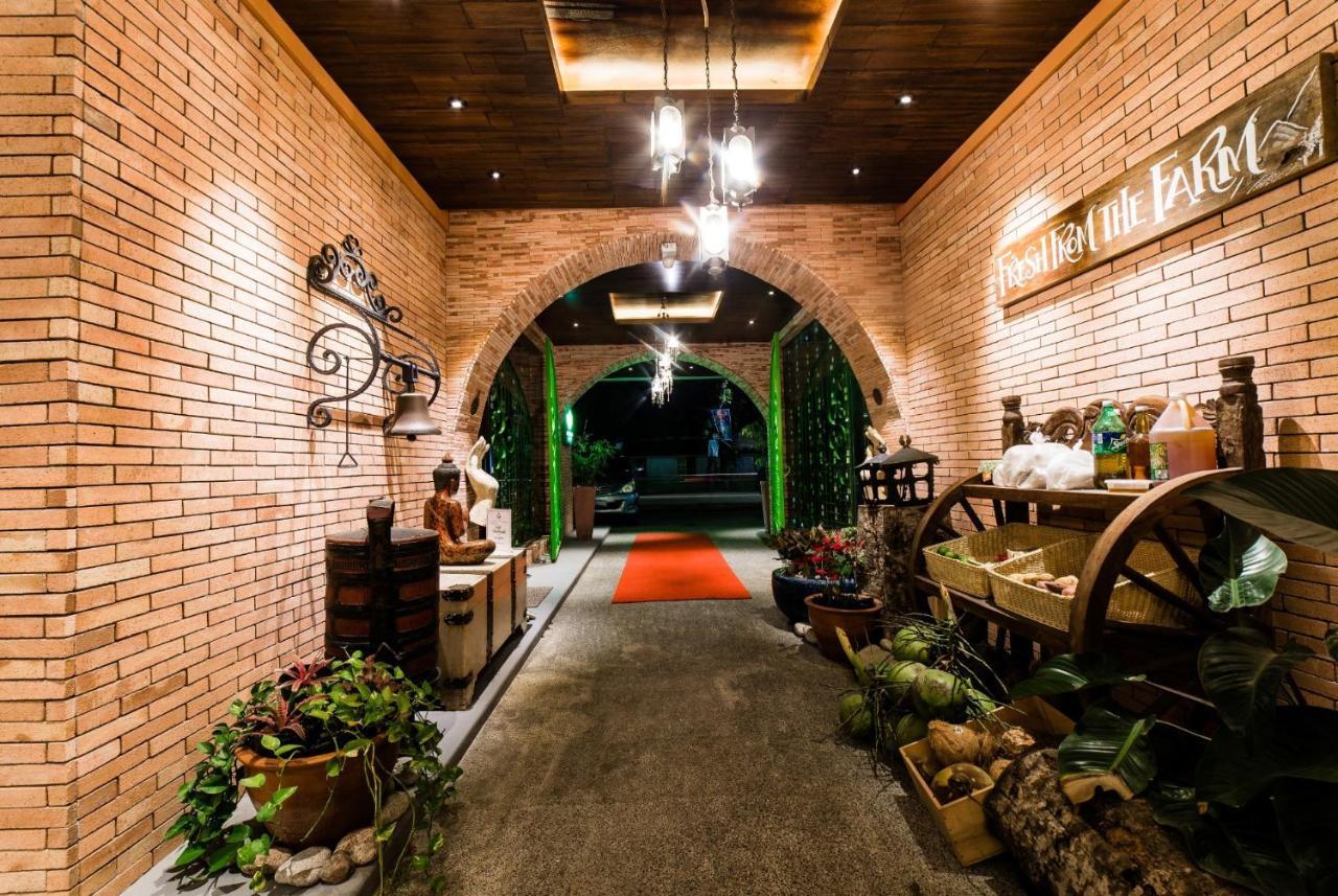 Gwandalan House Hotel Диполог Екстериор снимка